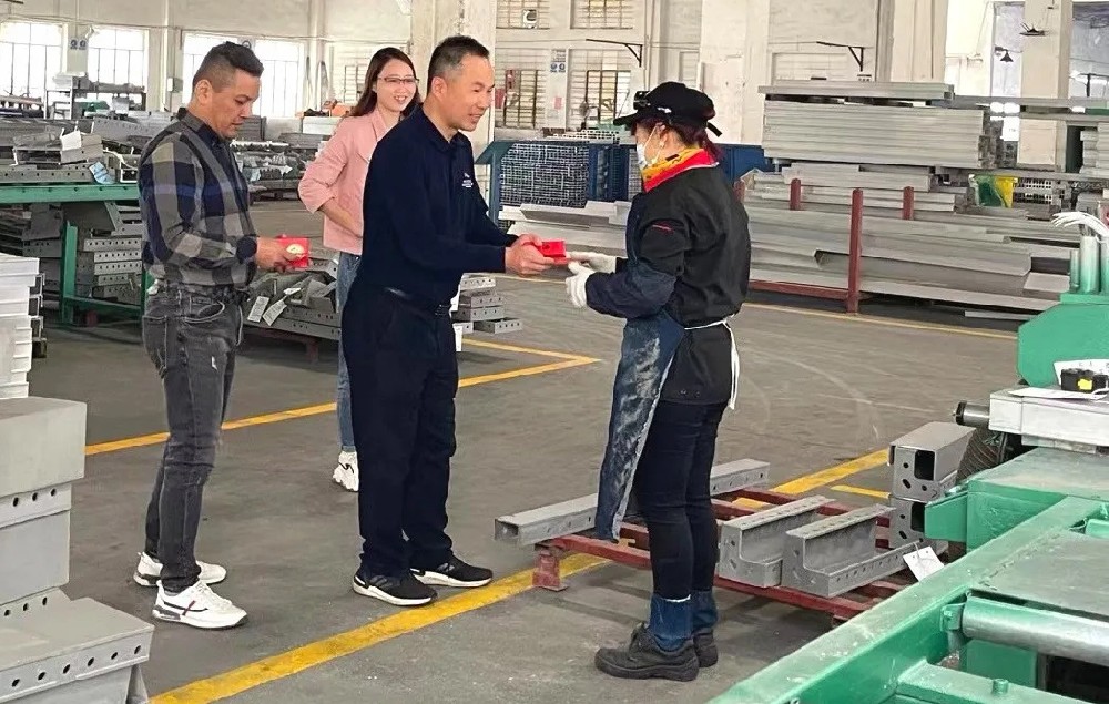 致敬--春節(jié)留崗，提前復工的“長盛人”